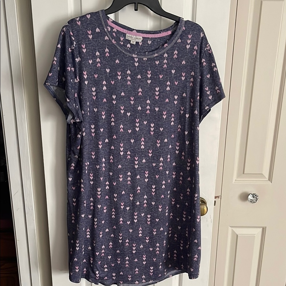 Gray and Pink Heart Patterned sleep T-Shirt